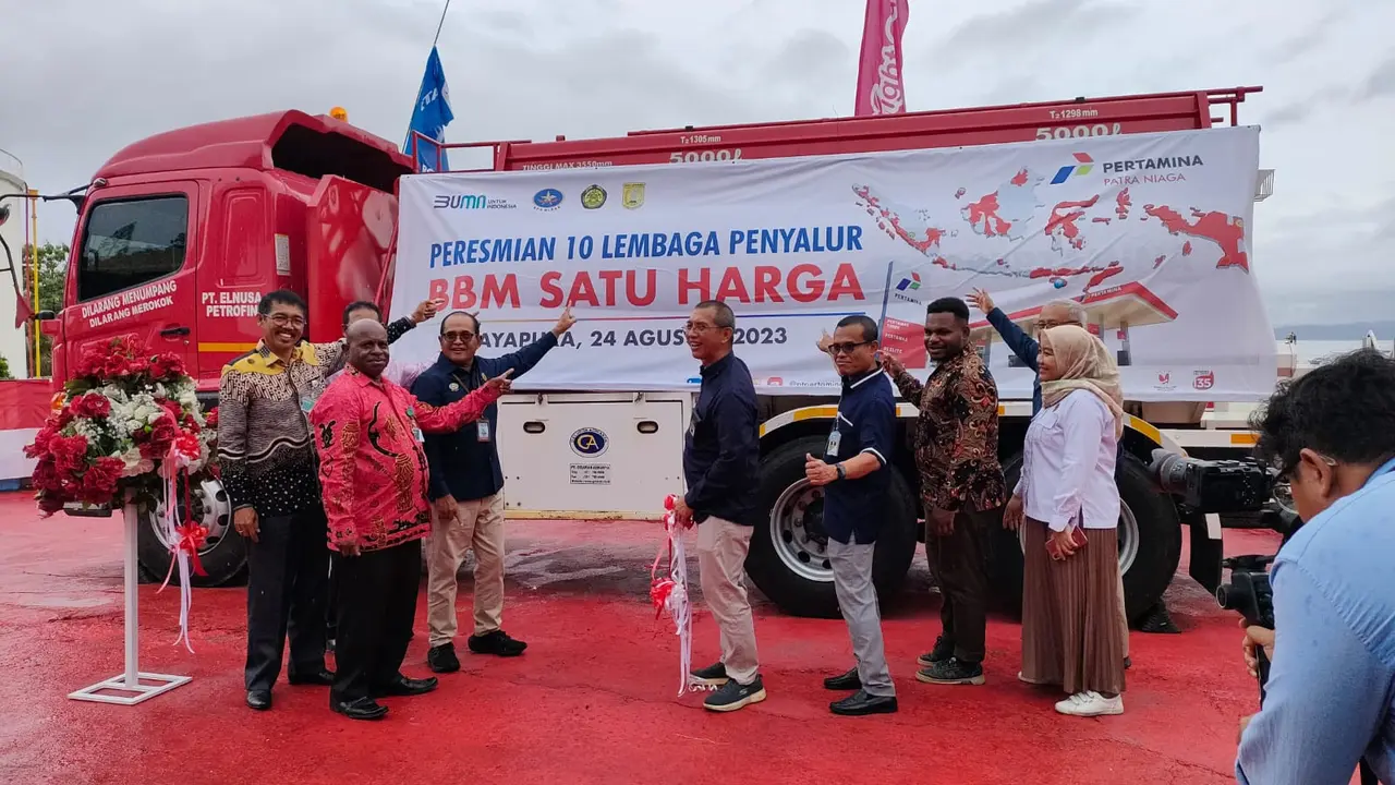 Peresmian BBM satu Harga di Papua Maluku