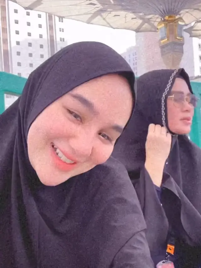 Hana Hanifah Diselingkuhi Suami