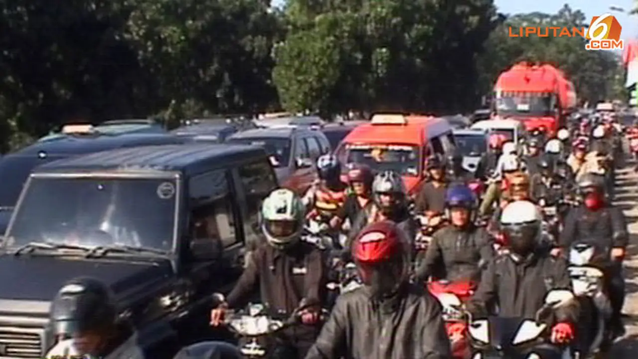jakarta-macet130819b.jpg