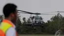 Helikopter Angkatan Laut Amerika tiba di Lanud Iskandar Pangkalan Bun, Kalteng, Selasa (6/1/2015). (Liputan6.com/Andrian M Tunay)