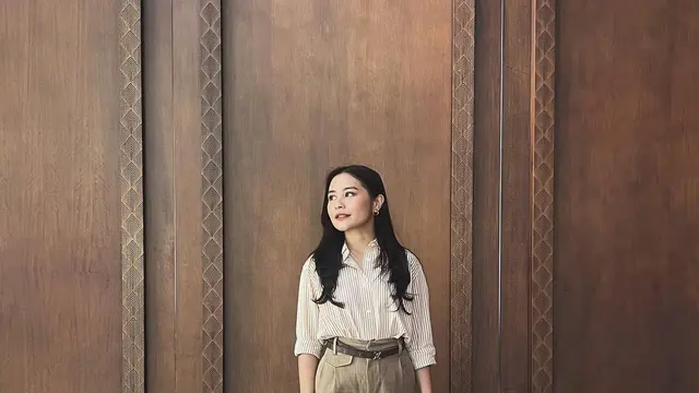 Outfit Casual Ala Prilly Latuconsina Dengan Gaya Smart Casual, Bak Pancarkan Pesona Independent Women