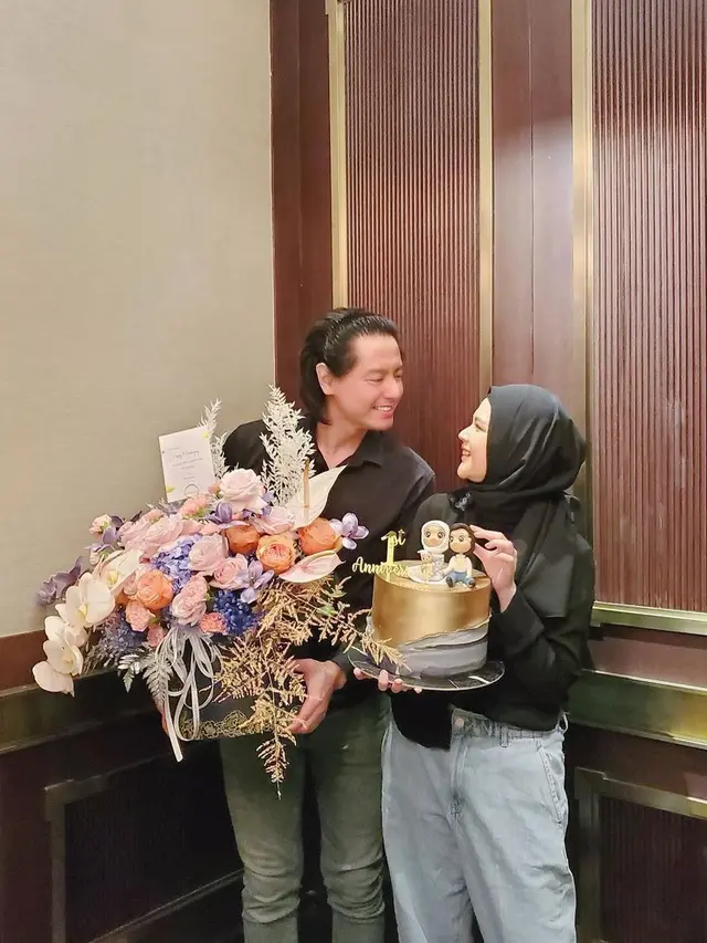 Cut Meyriska dan Roger Danuarta