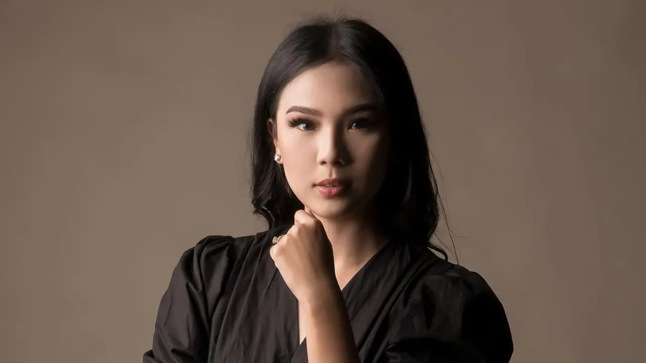 Devina Hermawan