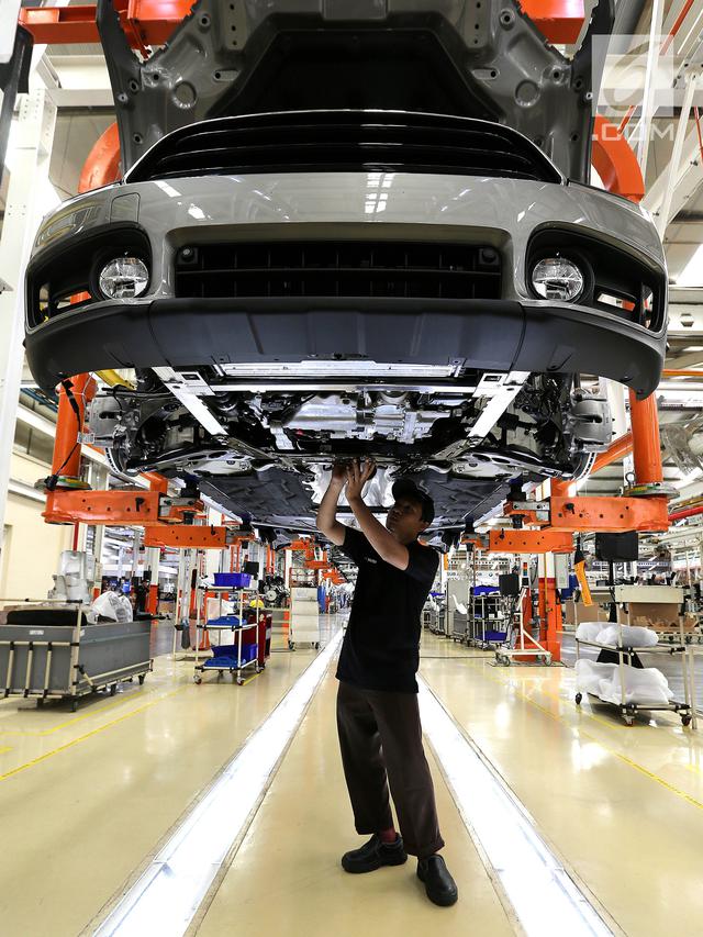 Mengintip Mobil MINI Countryman Rakitan Dalam Negeri