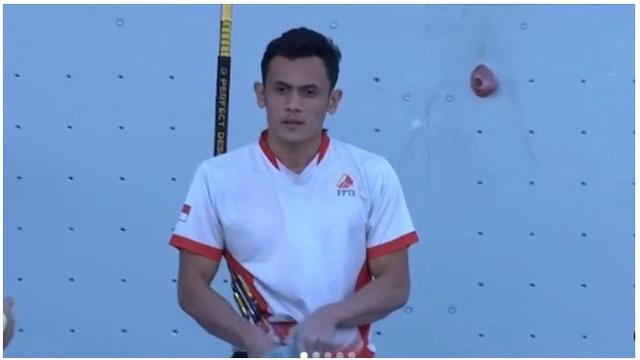 6 Potret Veddriq Leonardo, Atlet Panjat Tebing Indonesia yang Pecahkan Rekor Dunia