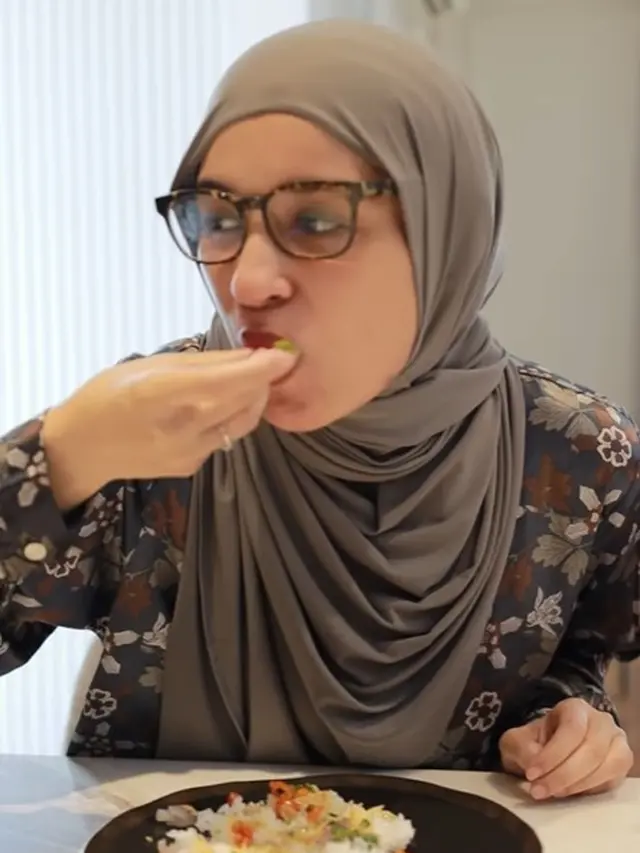 Shireen Sungkar masak (Instagram/shireensungkar)