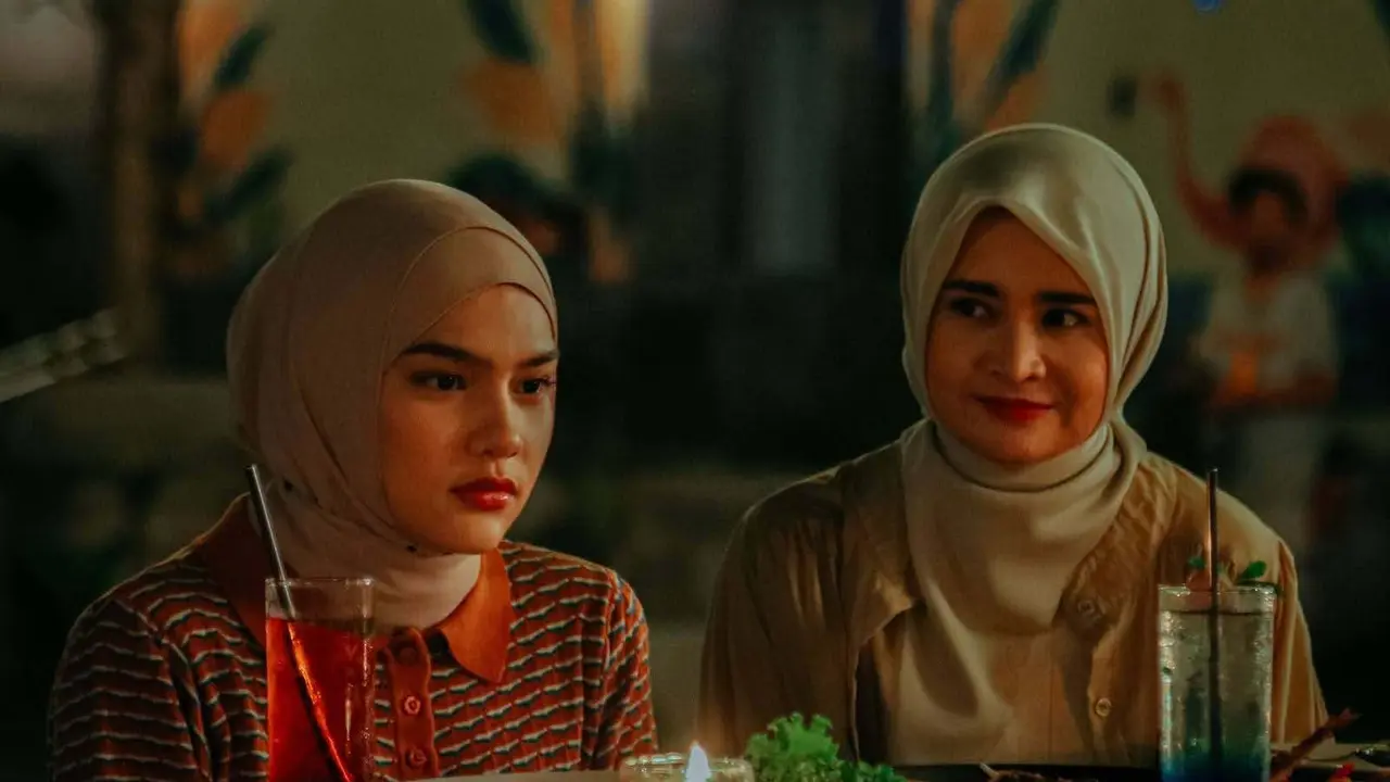 Salah satu adegan dalam film Ipar Adalah Maut. (Foto: Dok. MD Pictures)