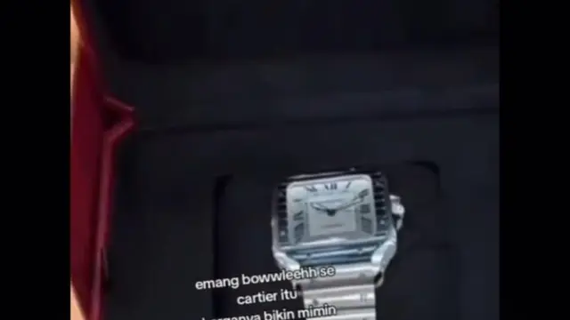 Jam Tangan Mewah Thariq Halilintar Saat Acara Pengajian Jadi Sorotan, Harganya Bikin Warganet Menjerit.