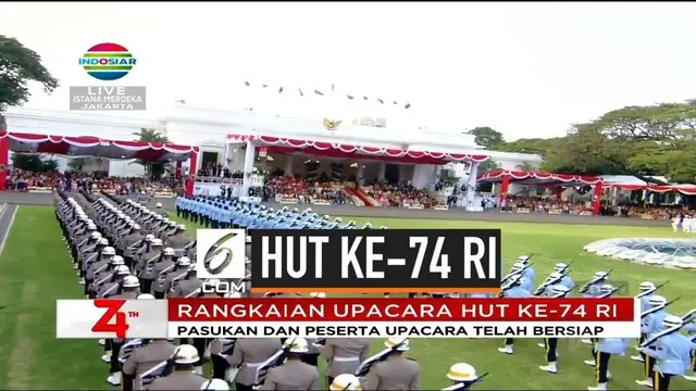 Sore ini dilaksanakan upacara penurunan bendera dalam rangka HUT ke-74 RI yang dilaksanakan di Istana Merdeka. Upacara langsung dipimpin oleh Presiden Jokowi.