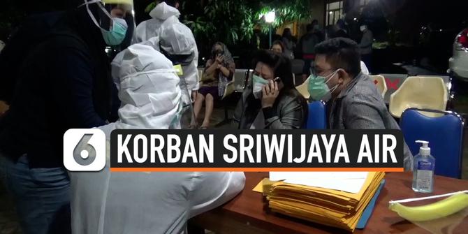 VIDEO: Keluarga Korban Sriwijaya Air Mendatangi Posko Antem Mortem