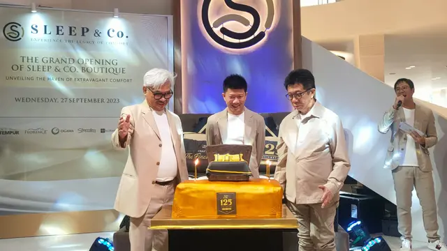 Grand Opening SLEEP & Co. Boutique di PIK2