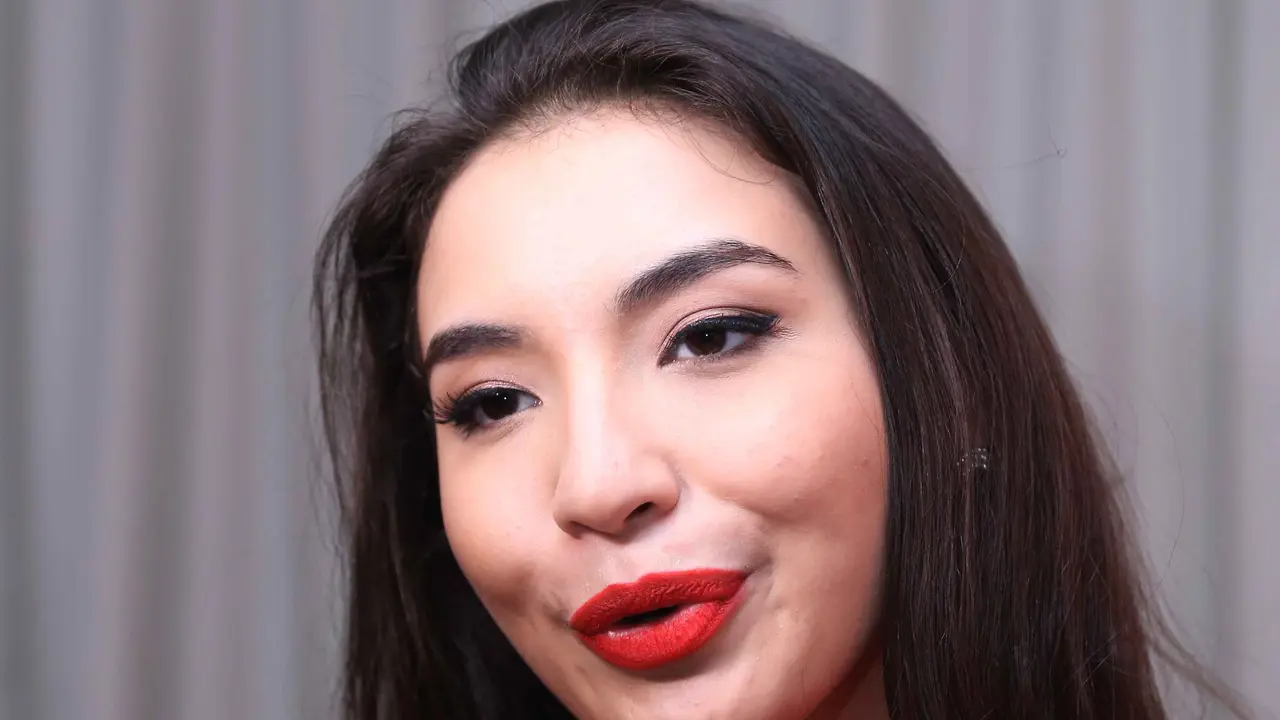 Manohara Odelia Pinot