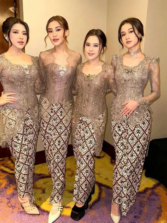Dikenal Bestie, 6 Pesona Menawan Aaliyah Massaid jadi Bridesmaid Pernikahan Mahalini