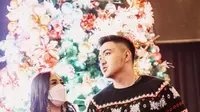 Salmafina dan Greivance Lumoindong Rayakan Natal Bareng (Sumber: Instagram/salmafinasunan)