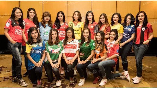 Kompetisi Torabika Soccer Championship 2016 presented by IM3 Ooreedoo resmi diluncurkan. 18 Klub peserta TSC 2016 pamerkan jersey baru yang akan digunakan pada kompetisi tersebut.