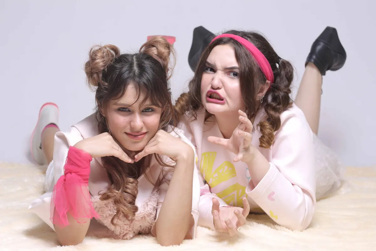 [Bintang] Jebe & Petty