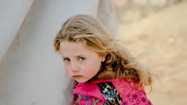 Pilu, Seorang Ibu di Afghanistan Tak Tahu Putrinya Dijual oleh Suaminya untuk Beri Makan Keluarga