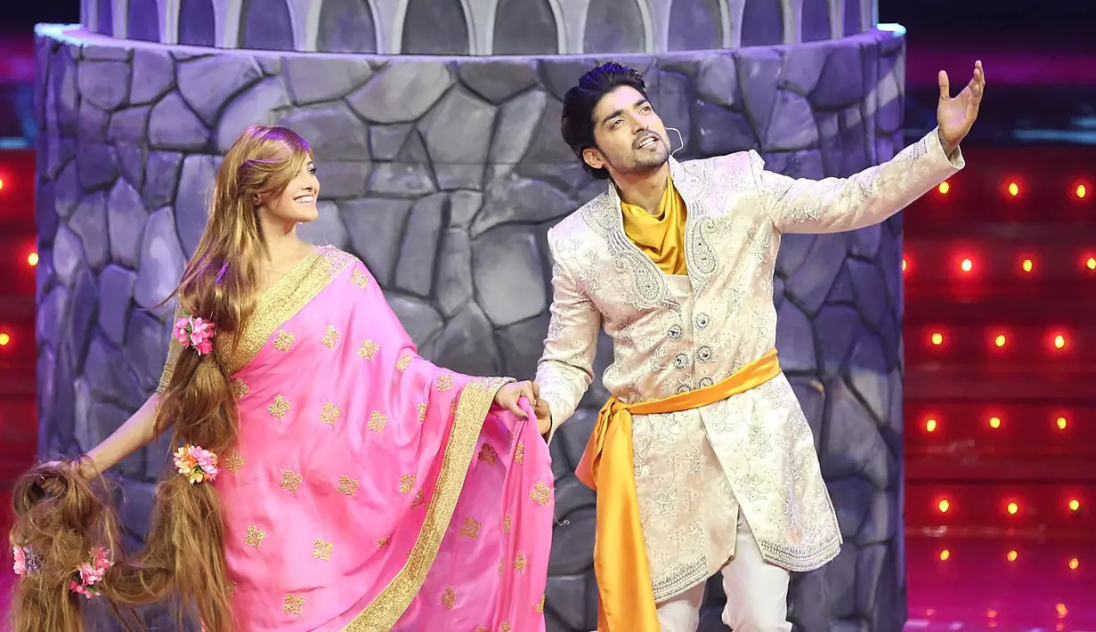 Penggemar Bollywood di tanah air kembali berbahagia lantaran hadirnya program baru yang bertabur para bintang. Bollystar Vaganza, kembali hadir untuk menghibur para penonton setianya. (Bambang E.Ros/Bintang.com)