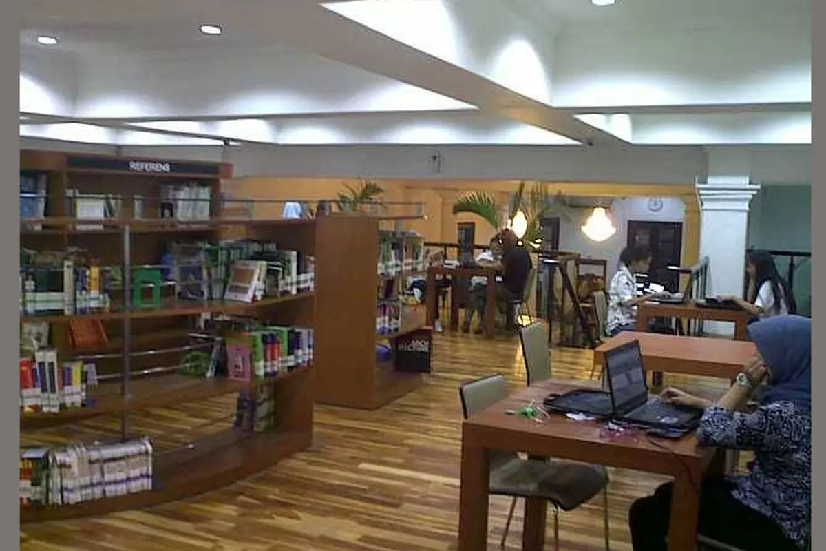 Perpustakaan Sebagai Pusat Internet Masyarakat
