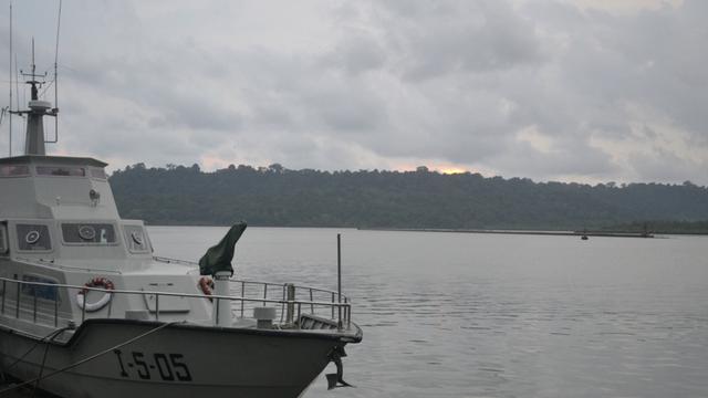 Senja di seberang Pulau Kematian, Nusakambangan. (Foto: Liputan6.com/Muhamad Ridlo)