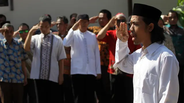 Tuna Netra Gelar Upacara HUT ke-74 RI