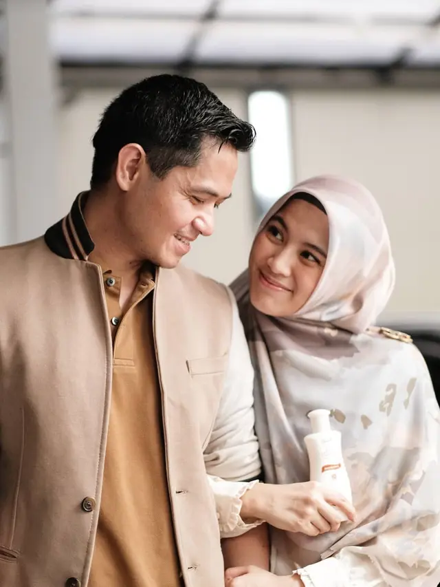 Dude Harlino dan Alyssa Soebandono
