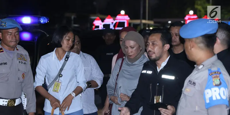 Ratna Sarumpaet Ditangkap Polisi