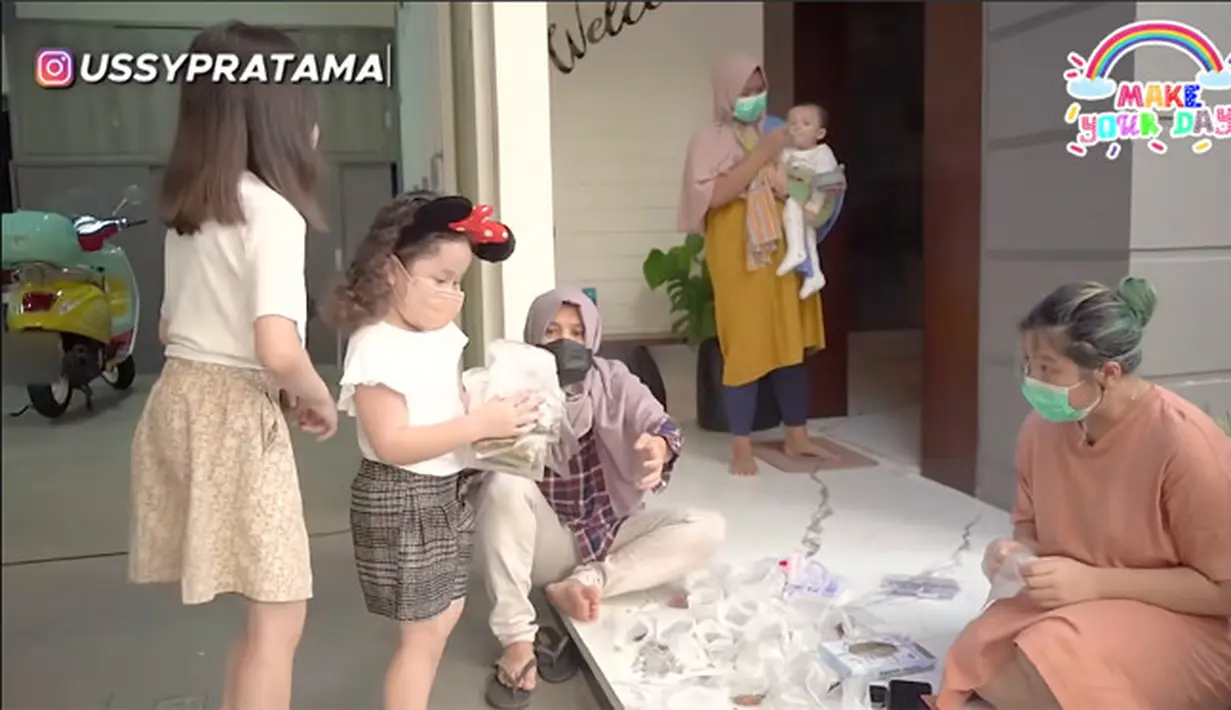 Ussy Sulistiawaty (Youtube/ Ussy Andhika Official)