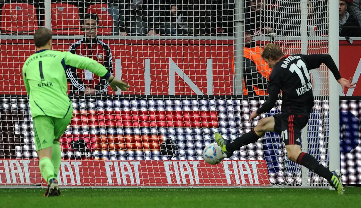 Keenam gol dicetak saat ia berseragam Bayer Leverkusen yang diperkuatnya selama 12 musim mulai 2006/2007 hingga pensiun. Gol terakhirnya dicetak saat VFB Stuttgart kalah 1-2 dari tuan rumah Bayern Munchen di pekan ke-25 Bundesliga 2013/2014, 15 Maret 2014. (AFP/Patrik Stollarz)