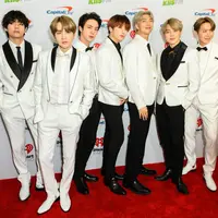 ilustrasi BTS/Silvia Elizabeth Pangaro/Shutterstock