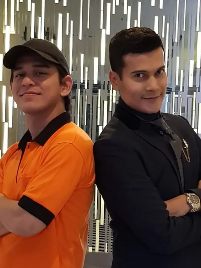 Jadi Ayah-Anak di Samudra Cinta, Ini 6 Potret Kedekatan Adam Jordan dan Rangga Azof
