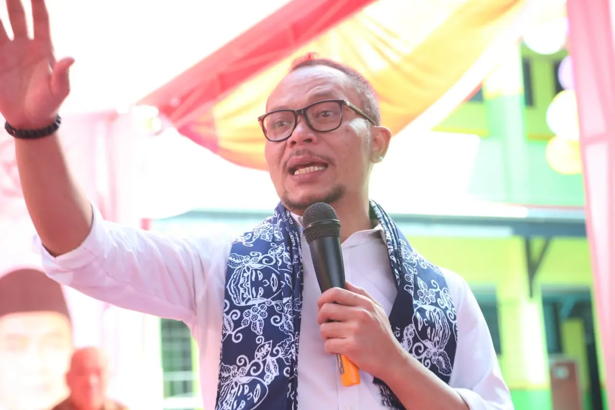 Cara Menaker Hanif Bangkitkan Motivasi SMK Bekasi