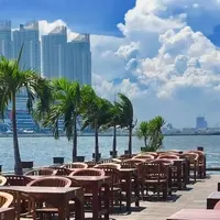 Cari rekomendasi restoran terkenal dan bervariasi di Senopati, dari fine dining hingga kafe modern. Apakah Anda siap menjelajahi dunia kuliner? (Seribu Rasa)