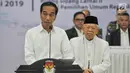 Pasangan Presiden dan Wapres terpilih, Joko Widodo atau Jokowi dan Ma'ruf Amin memberikan sambutan pada Rapat Pleno Terbuka Penetapan Presiden dan Wakil Presiden Terpilih Pemilu 2019 di Gedung KPU, Jakarta, Minggu (30/6/2019). (merdeka.com/Iqbal S Nugroho)