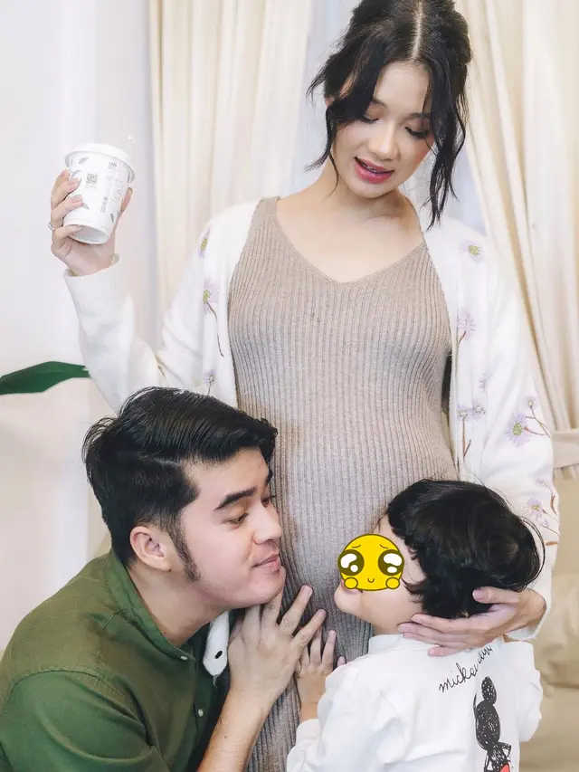 6 Potret Terbaru Amanda Zevannya, Baru Saja Melahirkan Anak Kedua