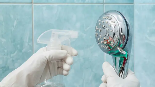 Cara Menghilangkan Karat Pada Shower Kamar Mandi Menggunakan Cuka