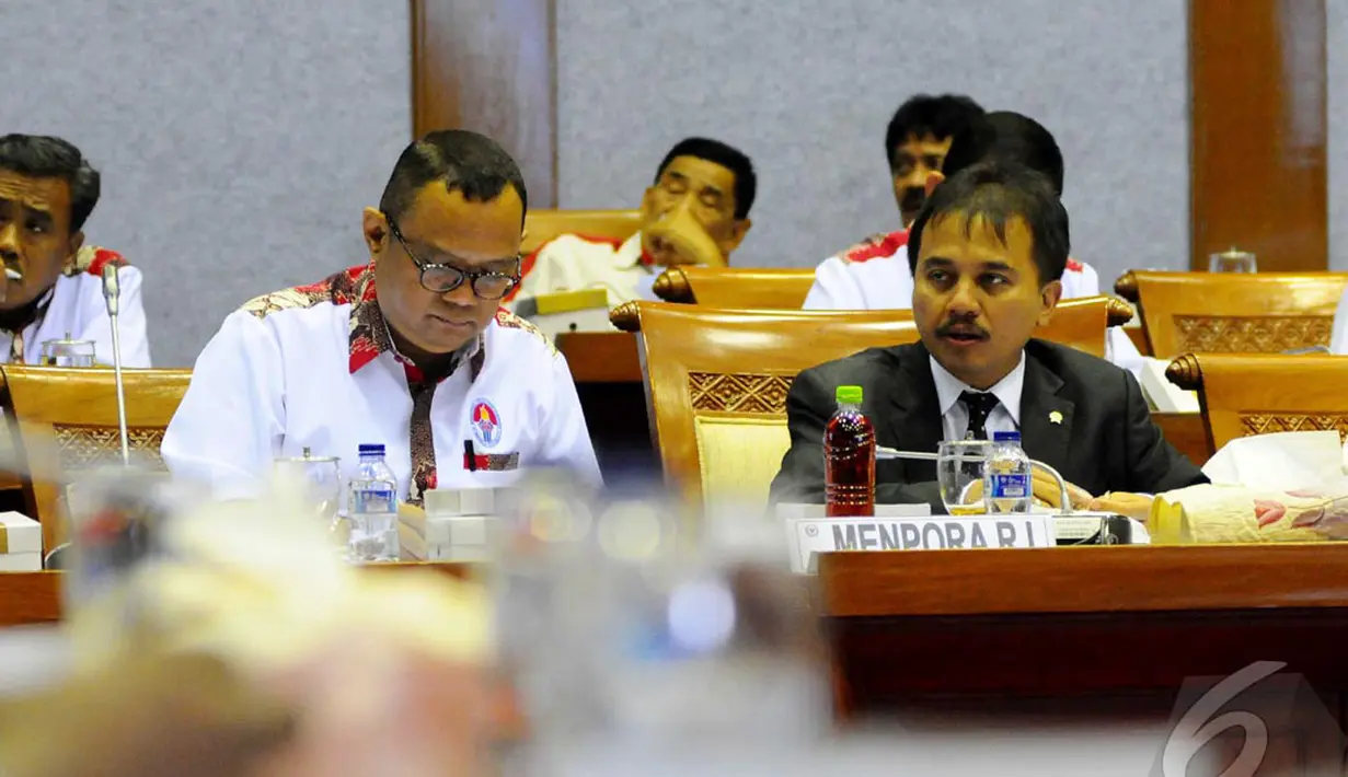Roy menjelaskan laporan realisasi anggaran tahun anggaran 2012 dan anggaran tahun 2013 mengalami peningkatan secara persentase, Jakarta, Senin (25/8/2014) (Liputan6.cm/Andrian M Tunay)