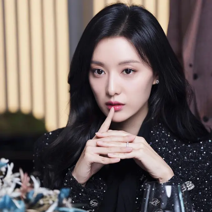 Kim Ji-won (Instagram/geewonii)