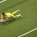Kiper Spanyol Unai Simon Pecahkan Rekor Piala Dunia yang Bertahan 3 Dekade