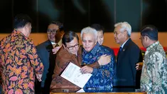 Juru Runding KIH Pramono Anung maupun Juru Runding KMP Hatta Rajasa menyatakan, fraksi di DPR sudah tidak lagi berbicara dualisme.