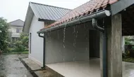 7 Cara Mencegah Air Hujan Masuk Teras Rumah, Solusi Ampuh agar Lantai Tidak Becek