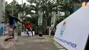 Aksi pemain menghalau bola musuh dari gawang. (Liputan6.com/Abdul Aziz Prastowo)