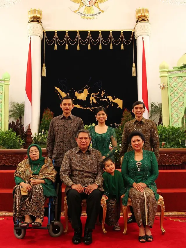 Ibunda Meninggal Dunia, Ini Potret Kebersamaan SBY dengan Siti Habibah