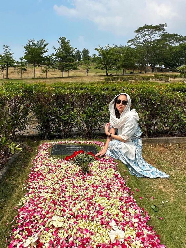 BCL. (Foto: Dok. Instagram @bclsinclair)