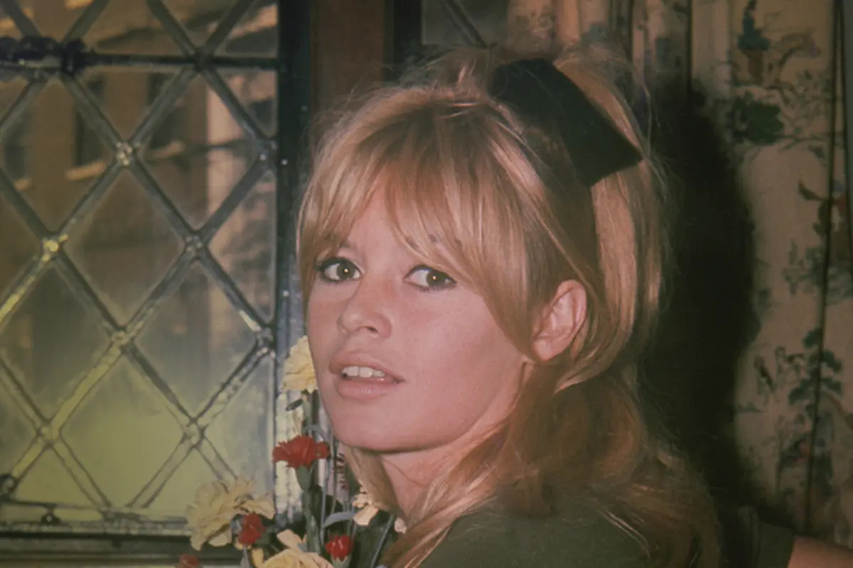 Foto Akrab Pesona Brigitte Bardot