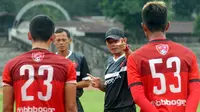 Persijap Jepara menggelar pemusatan latihan di Solo sekaligus ingin seleks pemain. (Bola.com/Romi Syahputra)
