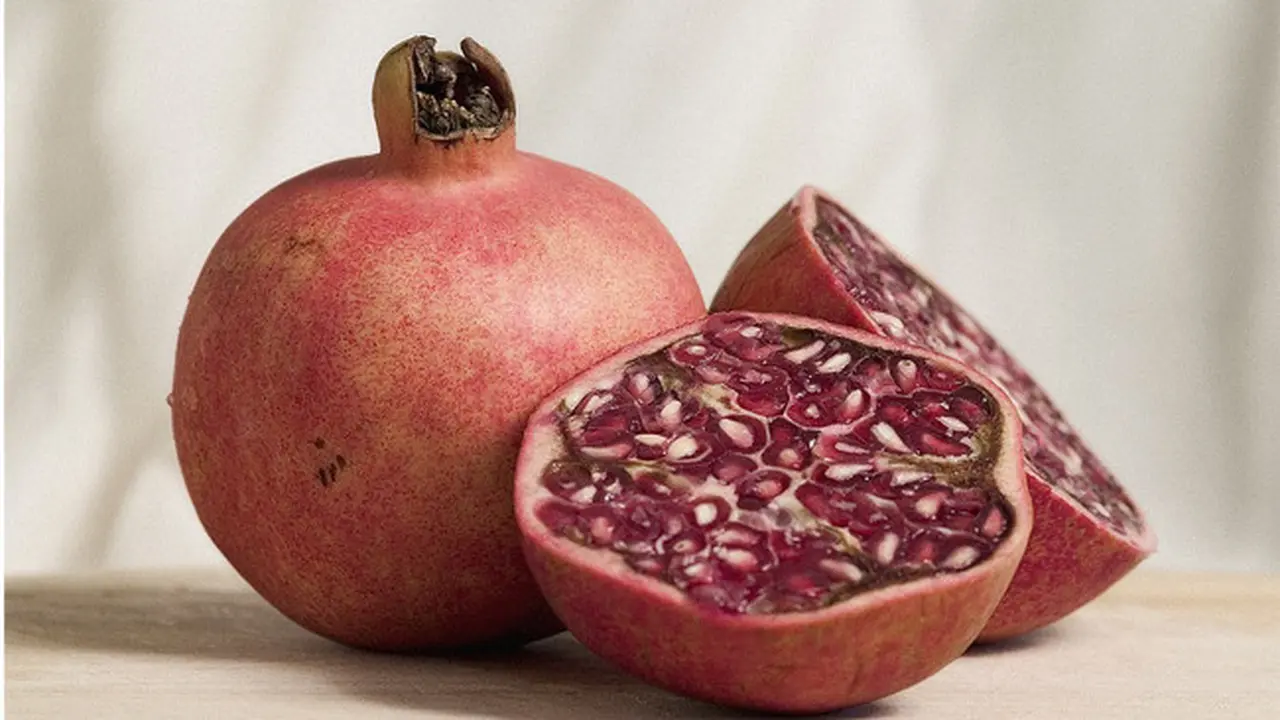 Merah Delima, Super Fruit Nan Kaya Manfaat