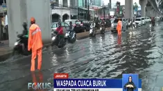 Sementara itu, menurut Badan Meteorologi Klimatologi dan Geofisika (BMKG), cuaca buruk ini disebabkan awan comulunimbus.