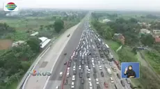 Jalur Tol Ciawi arah Jakarta menuju Puncak Bogor terjadi antrean panjang kendaraan imbas libur Pemilu dan Paskah 2019.