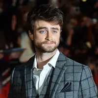 Panampilan Daniel Radcliffe yang kikuk menjadi pesulap di teaser trailer film Now You See Me 2.  (AFP/Bintang.com)